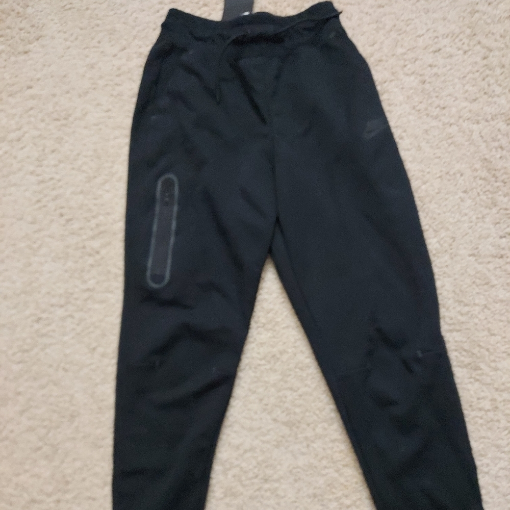 NEW NWT Nike Girls loose fit pants
